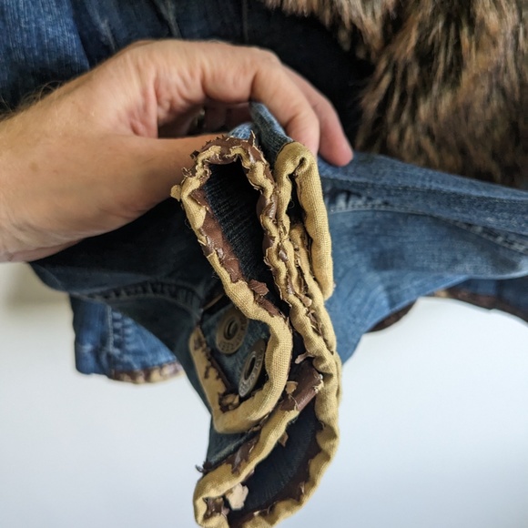 90's jean jacket with fur collar - Picture 4 of 5
